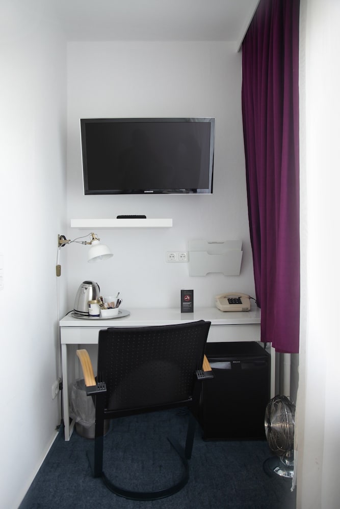 Hotel Les Nations 5