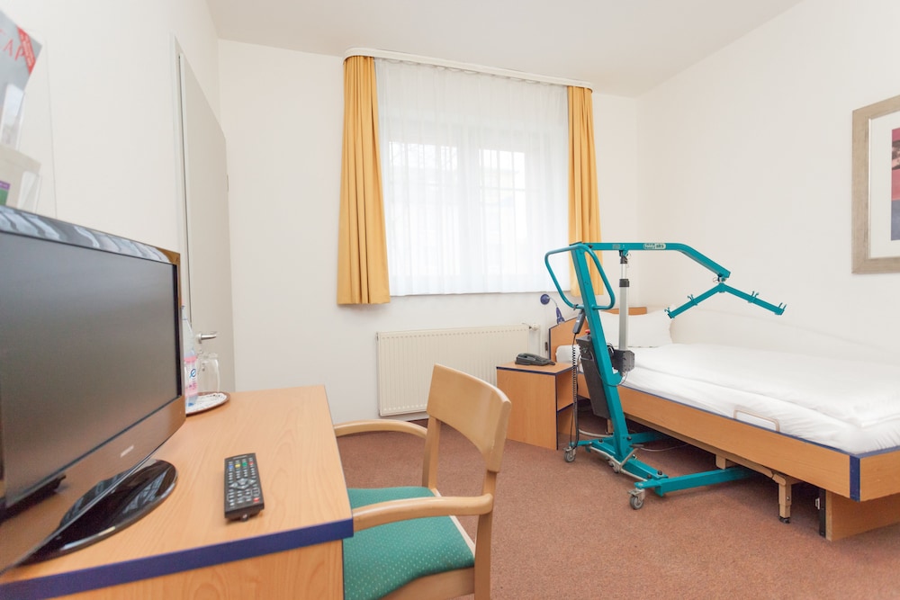 Hotel Mit-Mensch 17