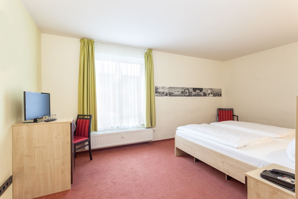 Hotel Mit-Mensch 8