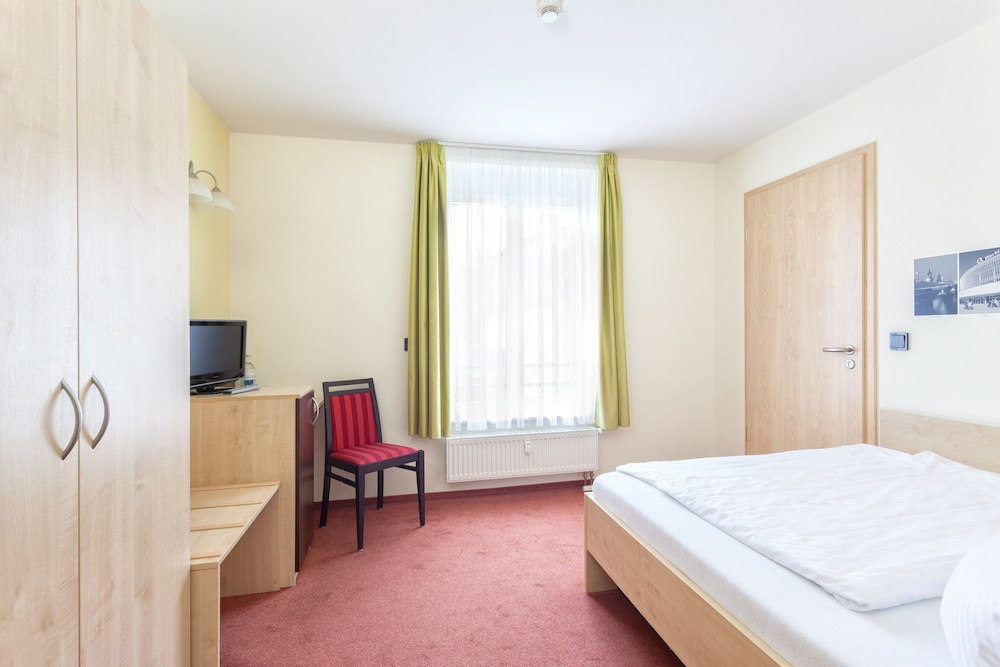 Hotel Mit-Mensch 22