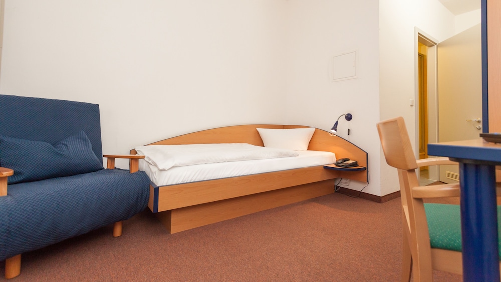 Hotel Mit-Mensch 14