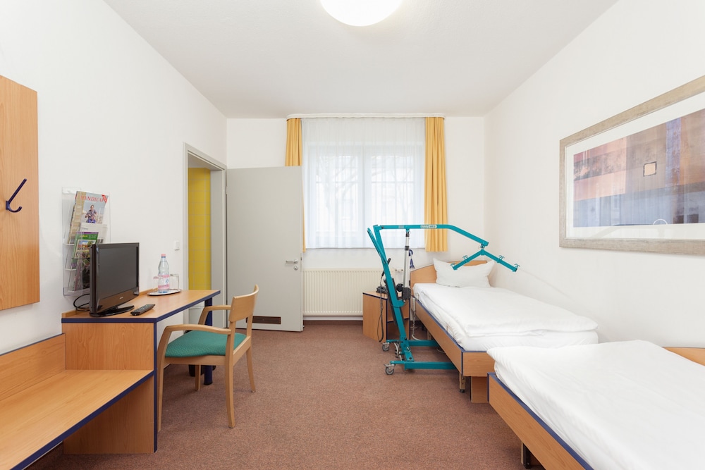 Hotel Mit-Mensch 11