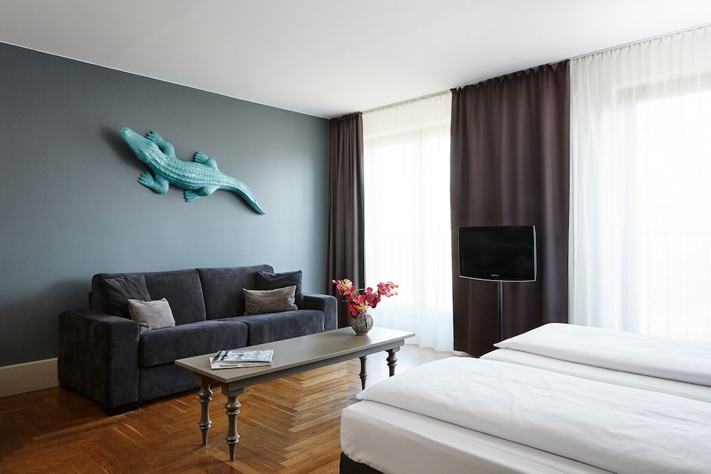 Hotel AMANO 9