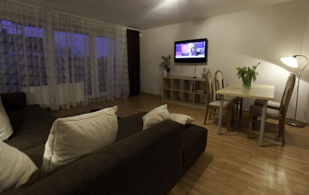 Atomis Hotel Düsseldorf City 18
