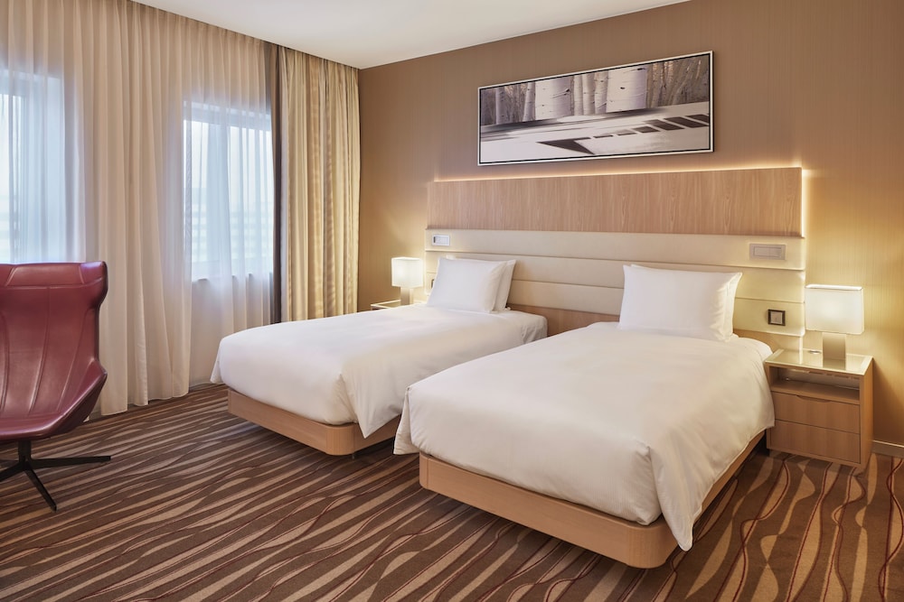 Hilton Frankfurt Airport 21
