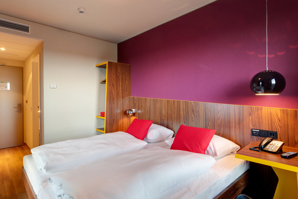 Meininger Hotel Frankfurt/Main Airport 19