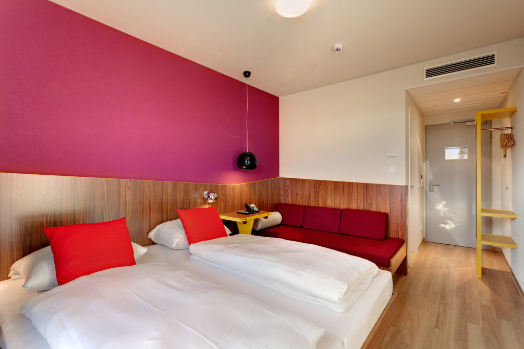 Meininger Hotel Frankfurt/Main Airport 12