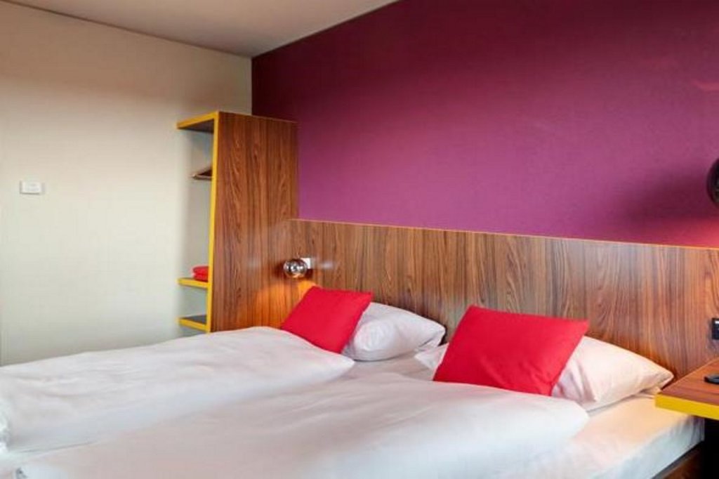 Meininger Hotel Frankfurt/Main Airport 2