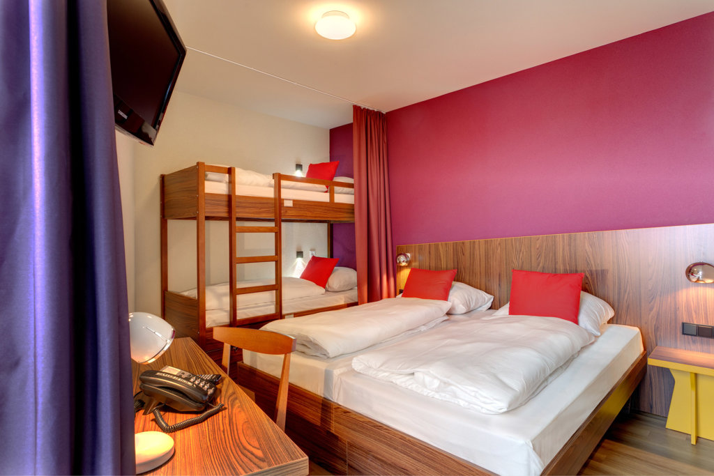 Meininger Hotel Frankfurt/Main Airport 14