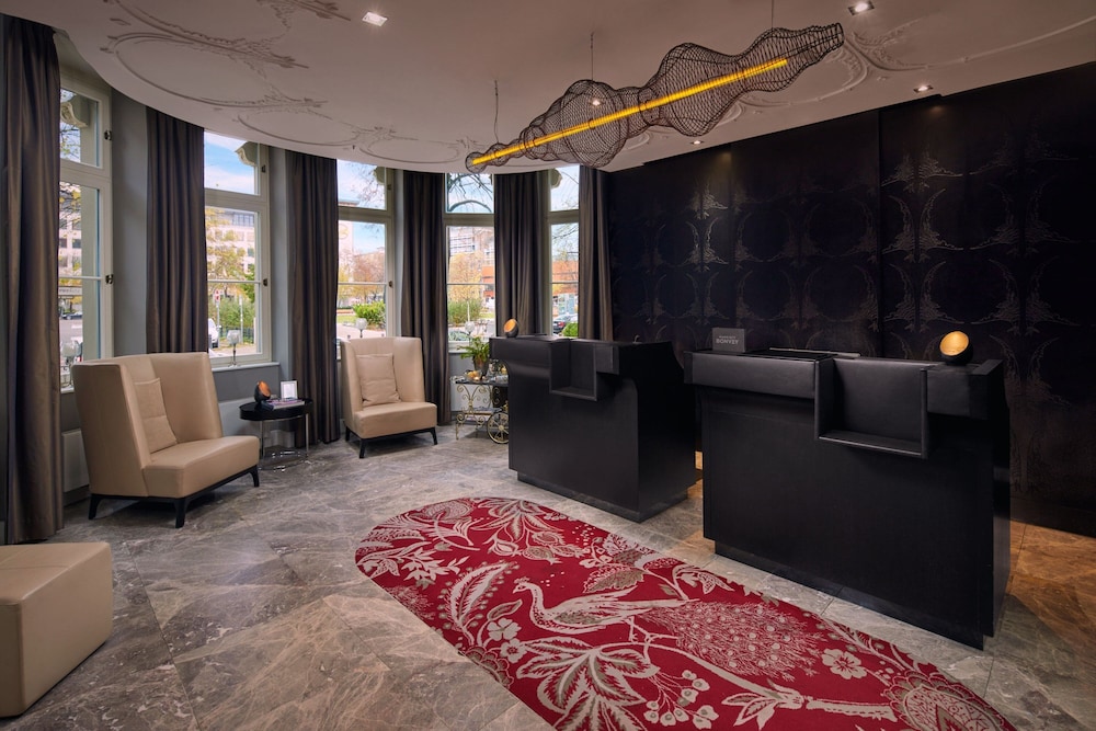 Roomers Berlin Steinplatz, Autograph Collection 5