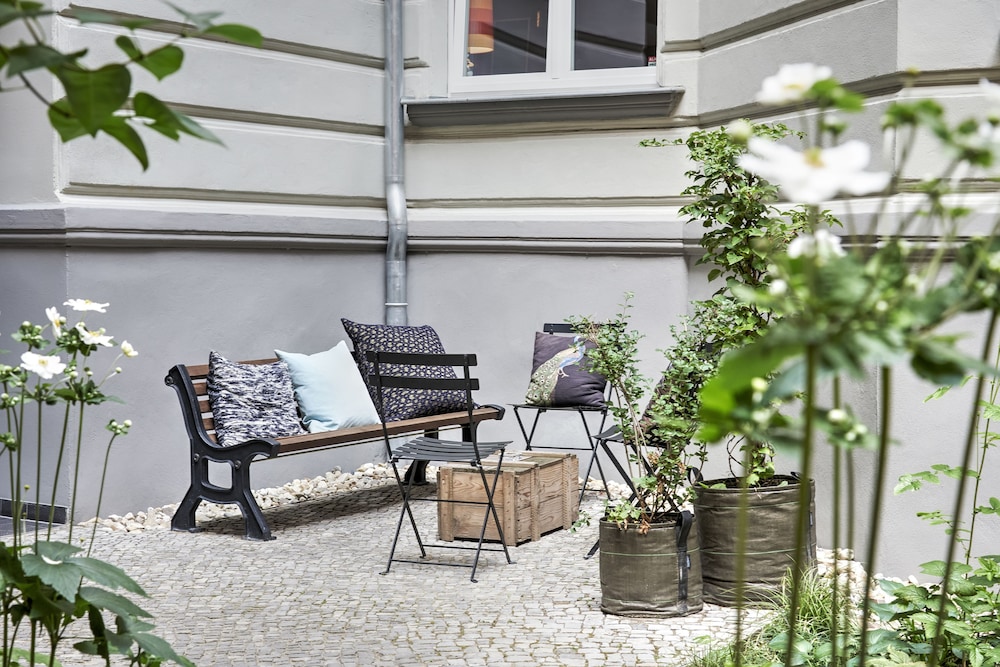 Gorki Apartments 6