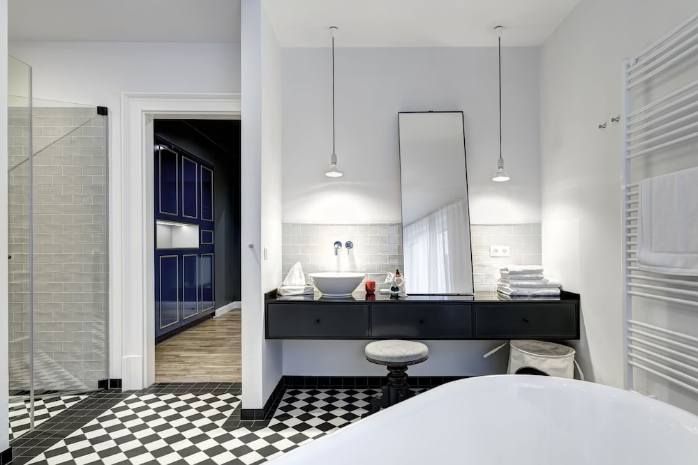 Gorki Apartments 10
