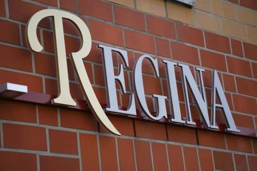Regina 3