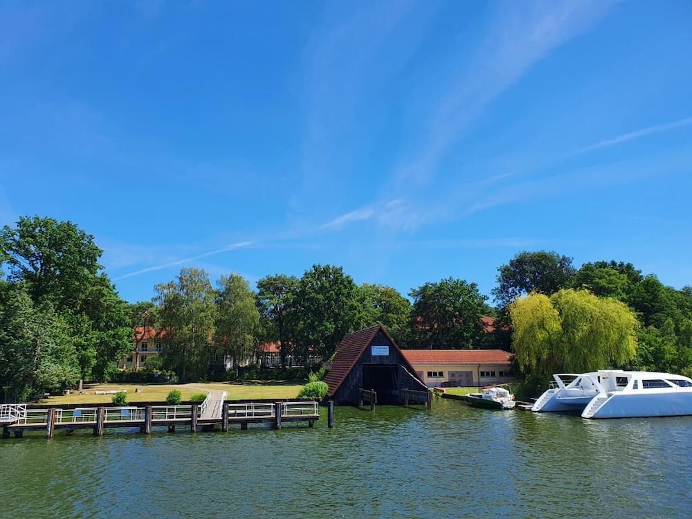 Waldhotel am See 17