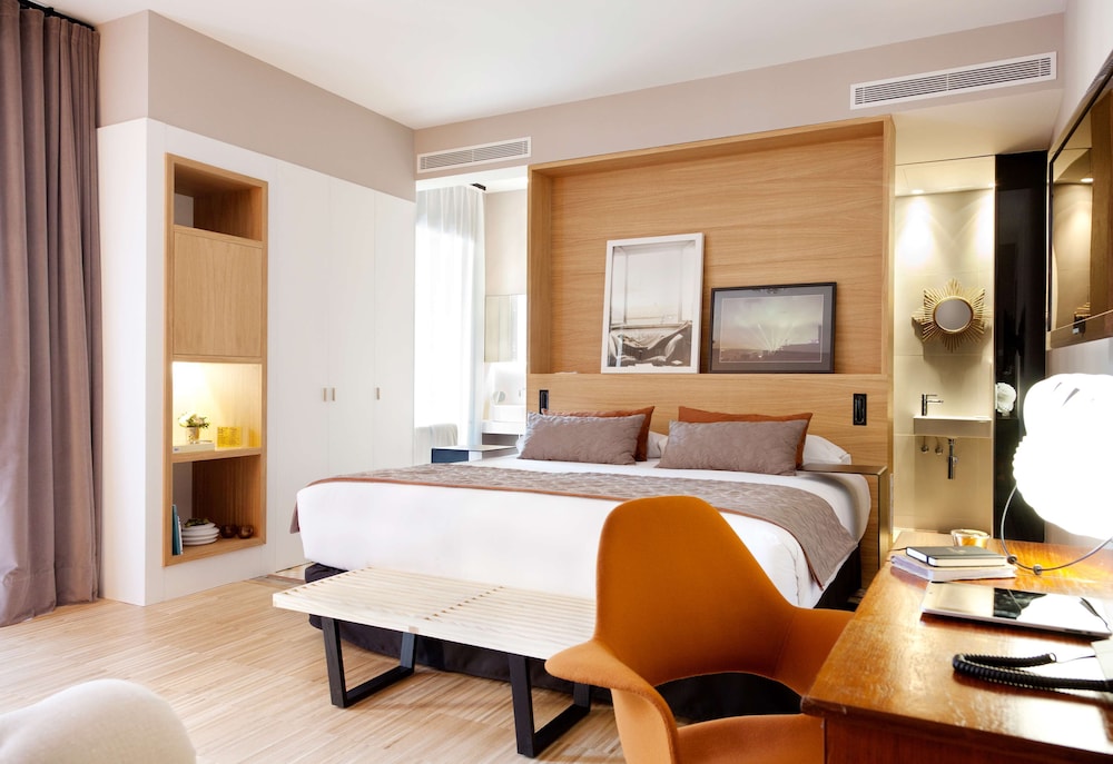 Alexandra Barcelona Hotel, Curio Collection by Hilton 24
