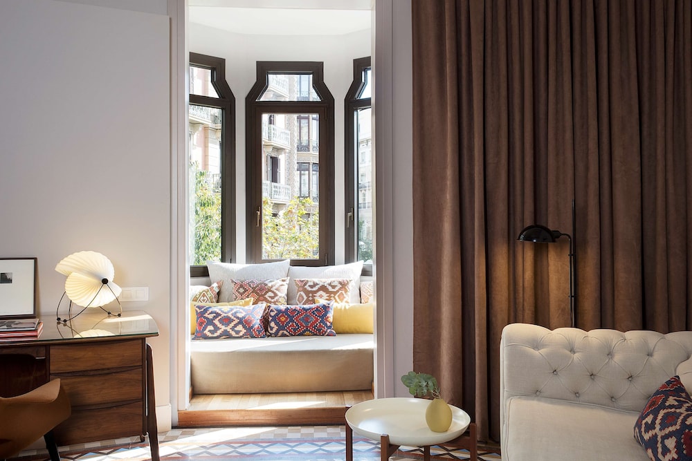 Alexandra Barcelona Hotel, Curio Collection by Hilton 22
