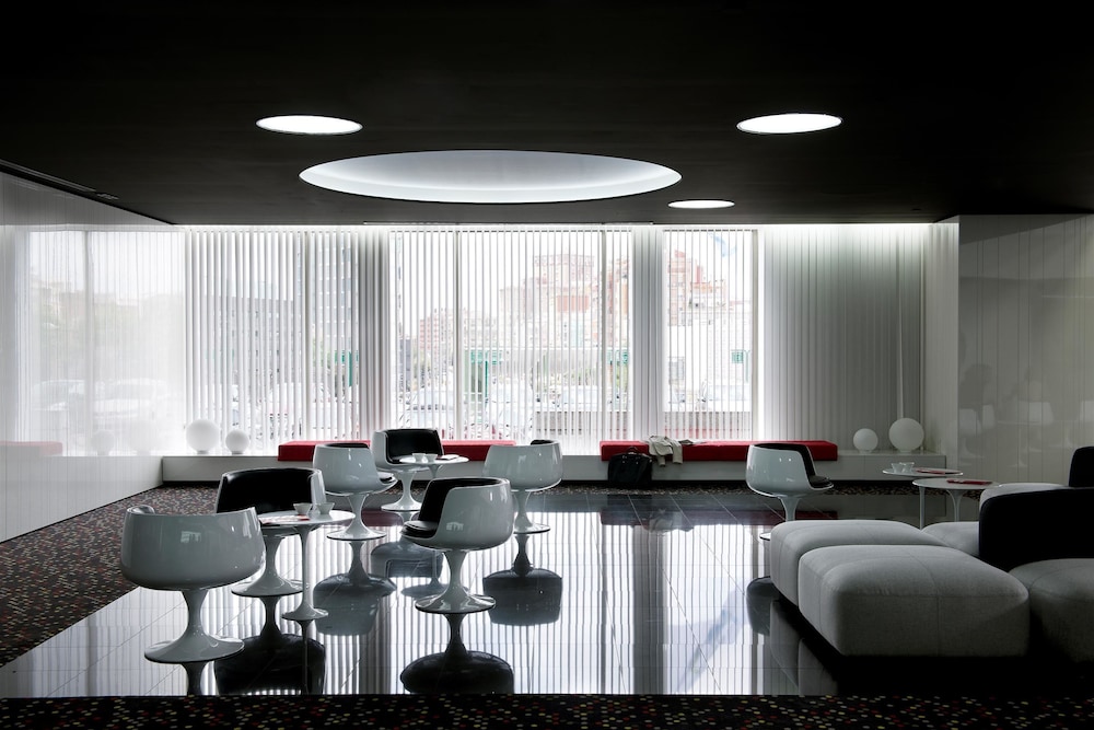 Barceló Sants 9