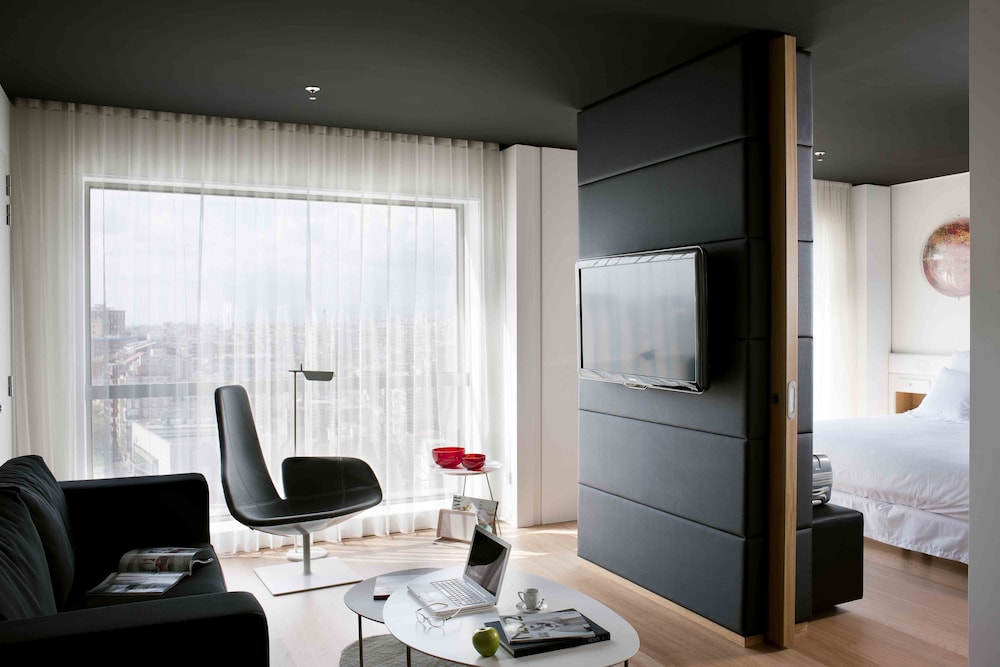 Barceló Sants 20
