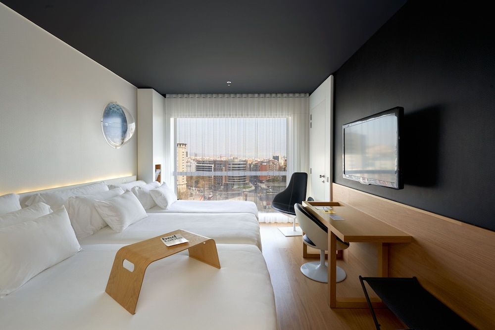 Barceló Sants 23