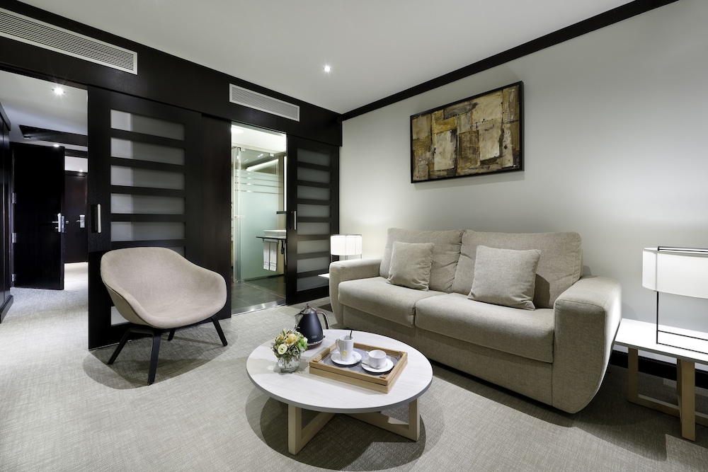 Meliá Barcelona Sarrià 11