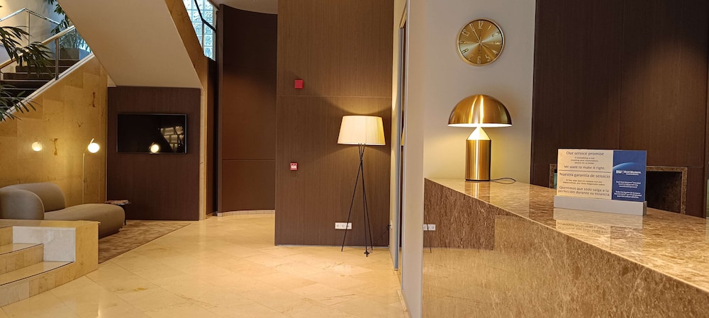 Best Western Premier CMC Girona 10