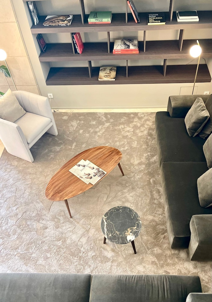 Best Western Premier CMC Girona 8