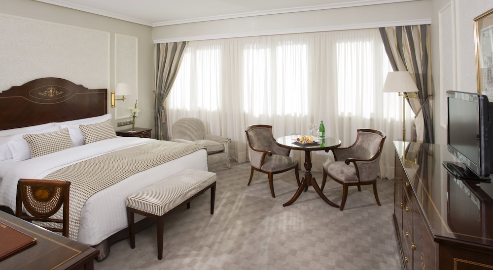 Meliá Castilla 8
