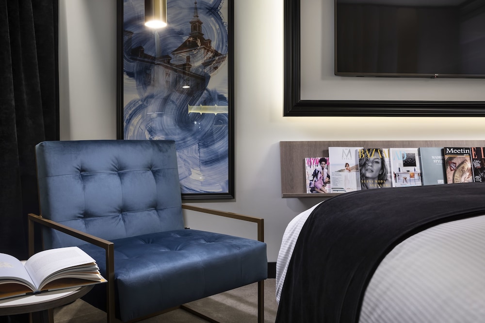 Meliá Castilla 17