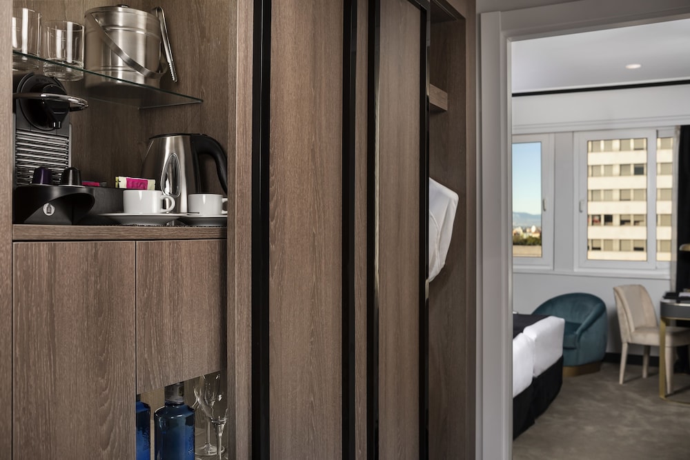 Meliá Castilla 21
