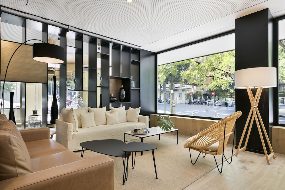 Meliá Madrid Serrano 15