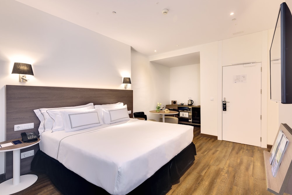 Meliá Madrid Serrano 18