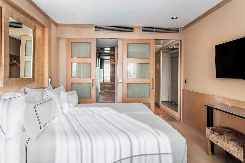 Meliá Madrid Princesa 13