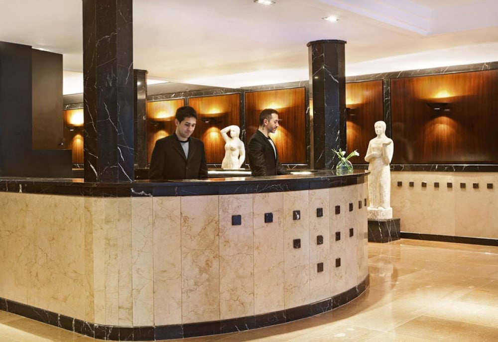 Hotel Derby 3