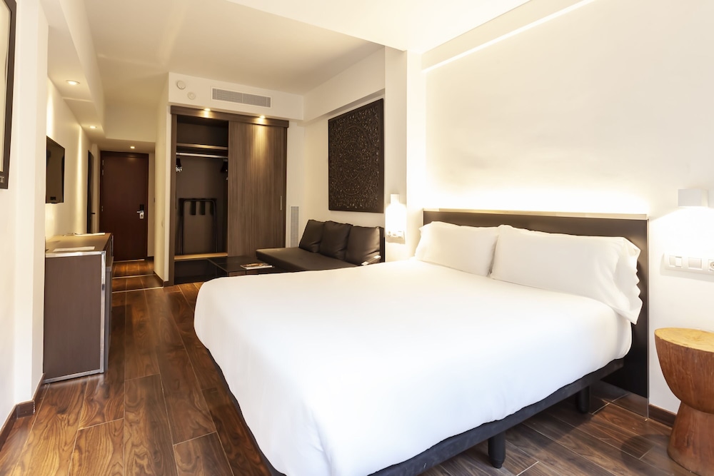 Hotel Derby 14