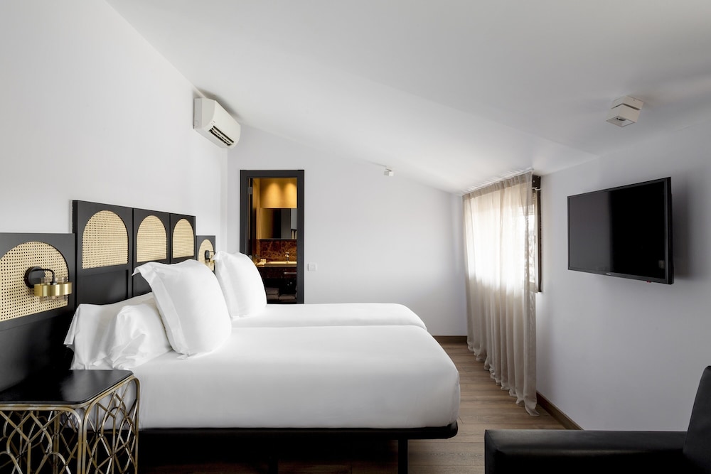 Hotel Astoria 12