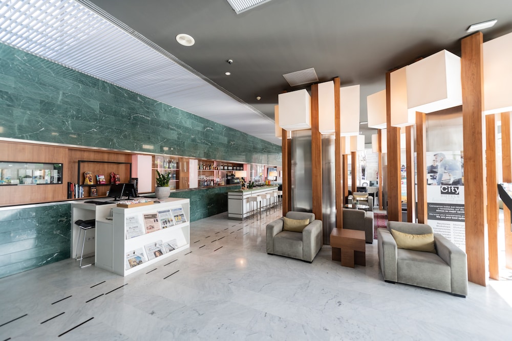 Atenea Barcelona Aparthotel 5