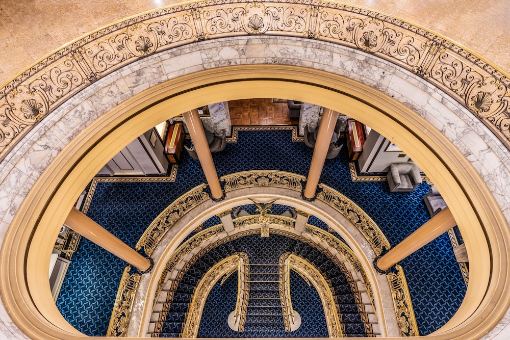 El Avenida Palace Hotel 4