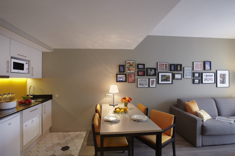 Citadines Ramblas Barcelona 21