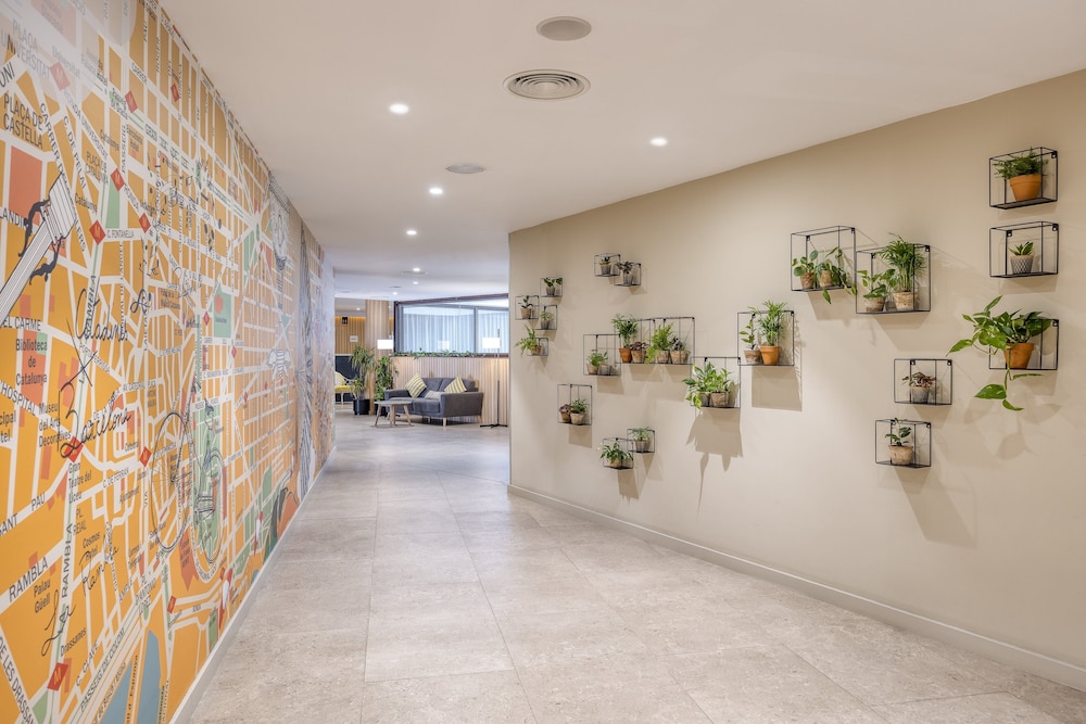 Citadines Ramblas Barcelona 12