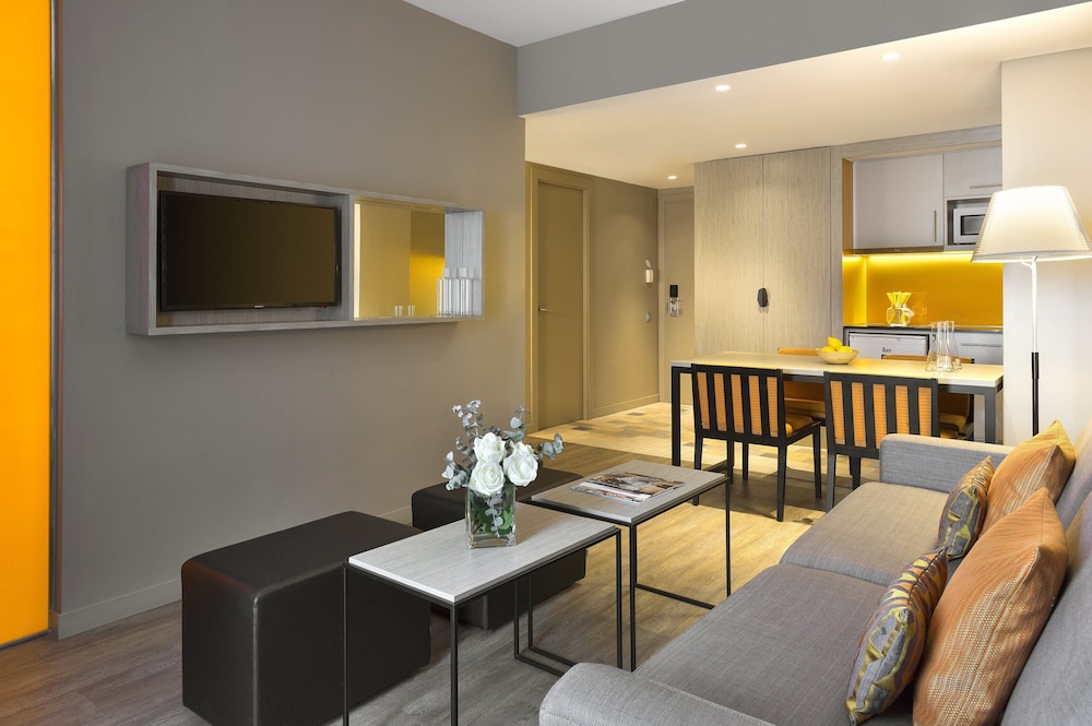 Citadines Ramblas Barcelona 20