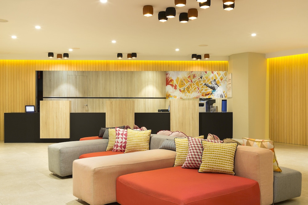 Citadines Ramblas Barcelona 7