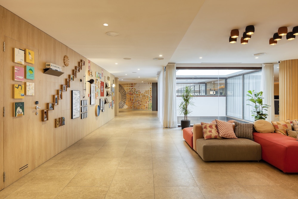 Citadines Ramblas Barcelona 11