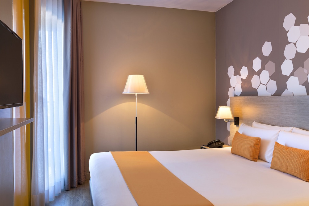 Citadines Ramblas Barcelona 13