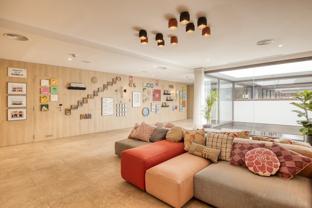 Citadines Ramblas Barcelona 9