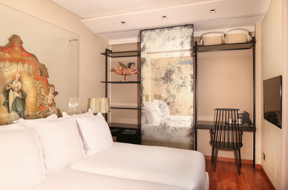 Claris Hotel & Spa 23
