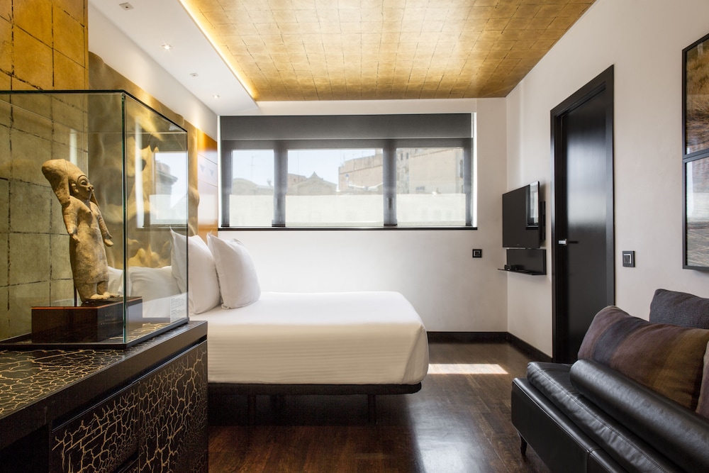 Claris Hotel & Spa 6