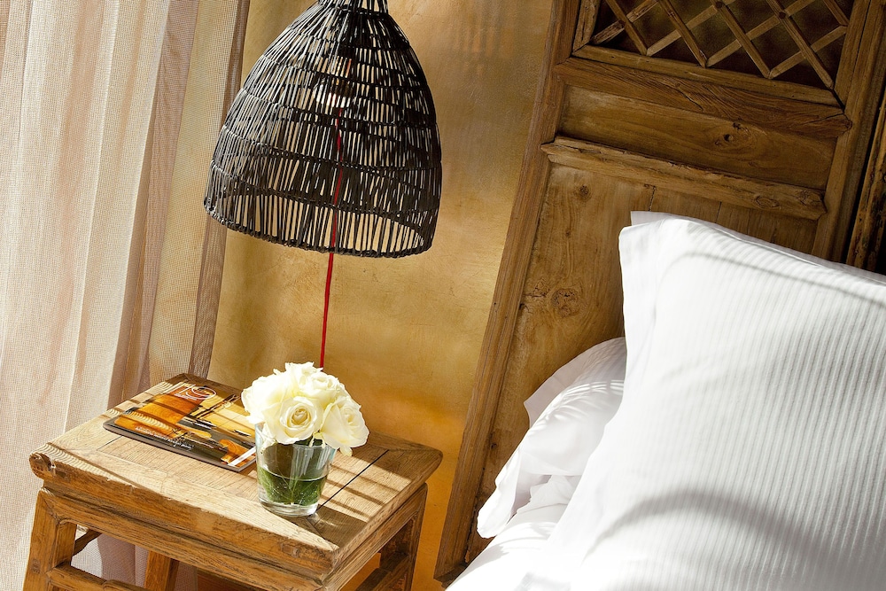 Claris Hotel & Spa 20