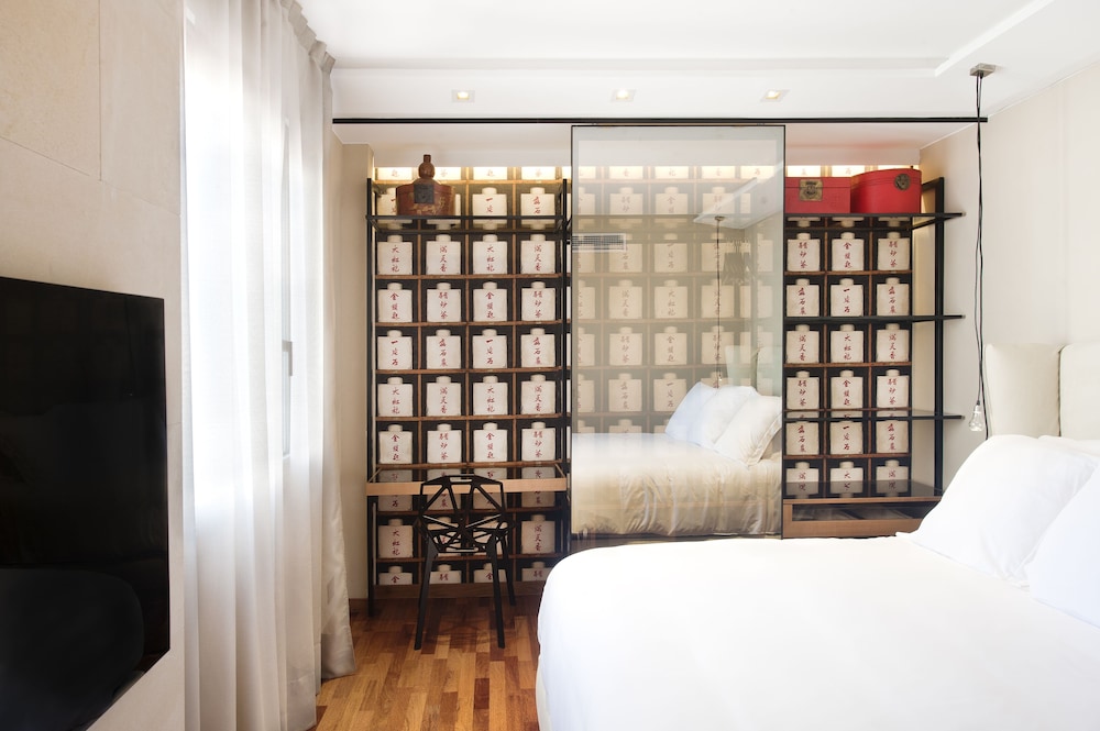 Claris Hotel & Spa 11
