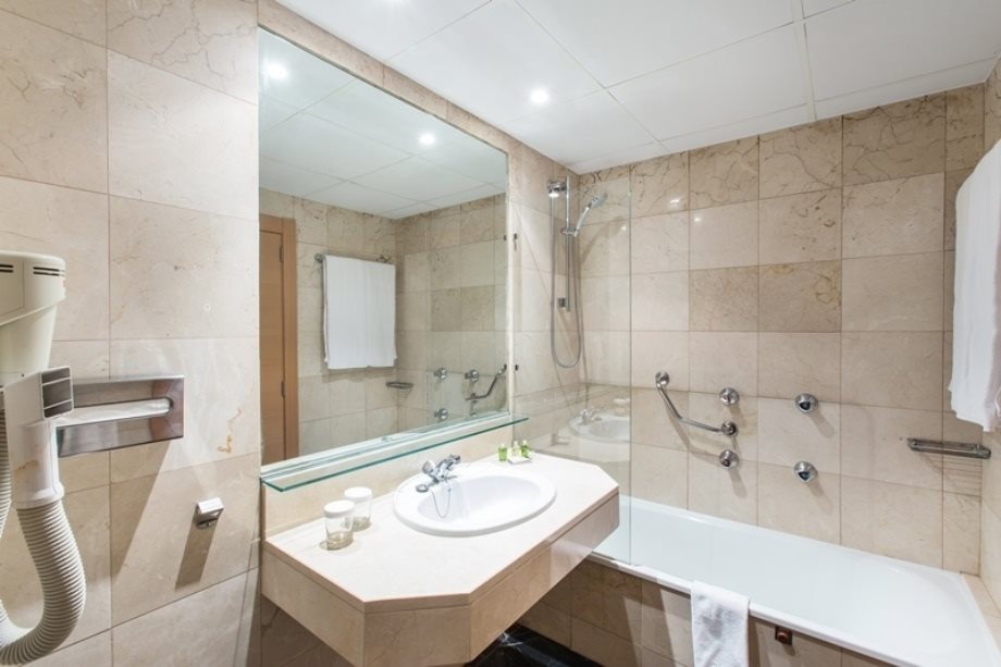 Moxy Barcelona 5