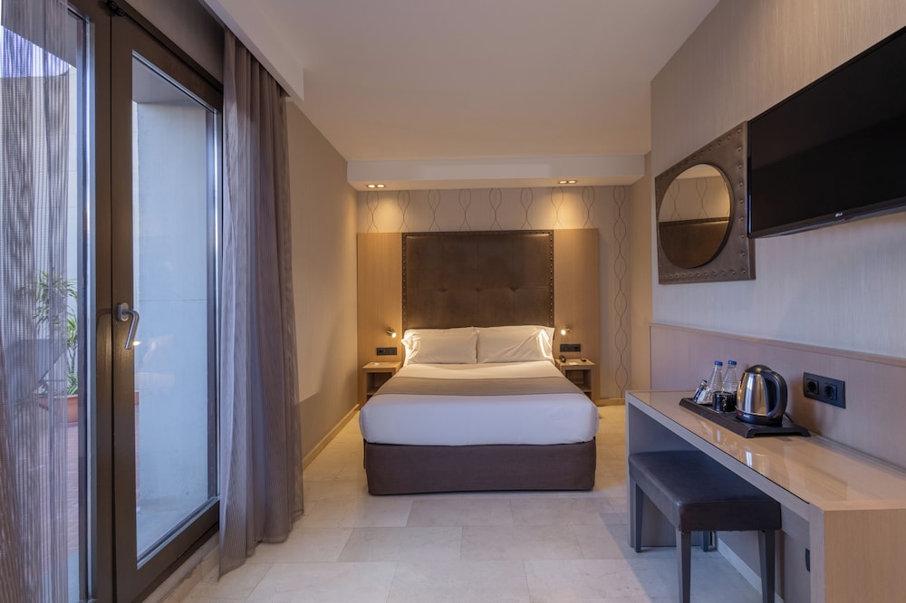 Gran Hotel Barcino 3
